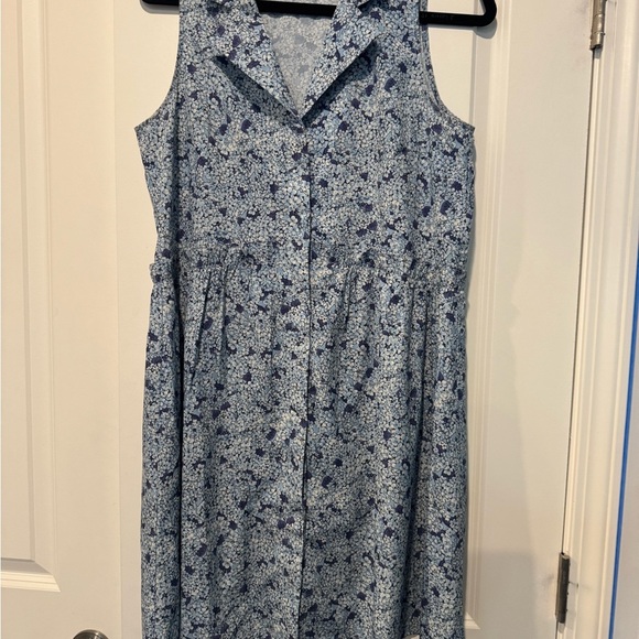 Tuckernuck Sleeveless Royal Shirt Dress Blue Hydrangea Size Medium - Picture 3 of 7